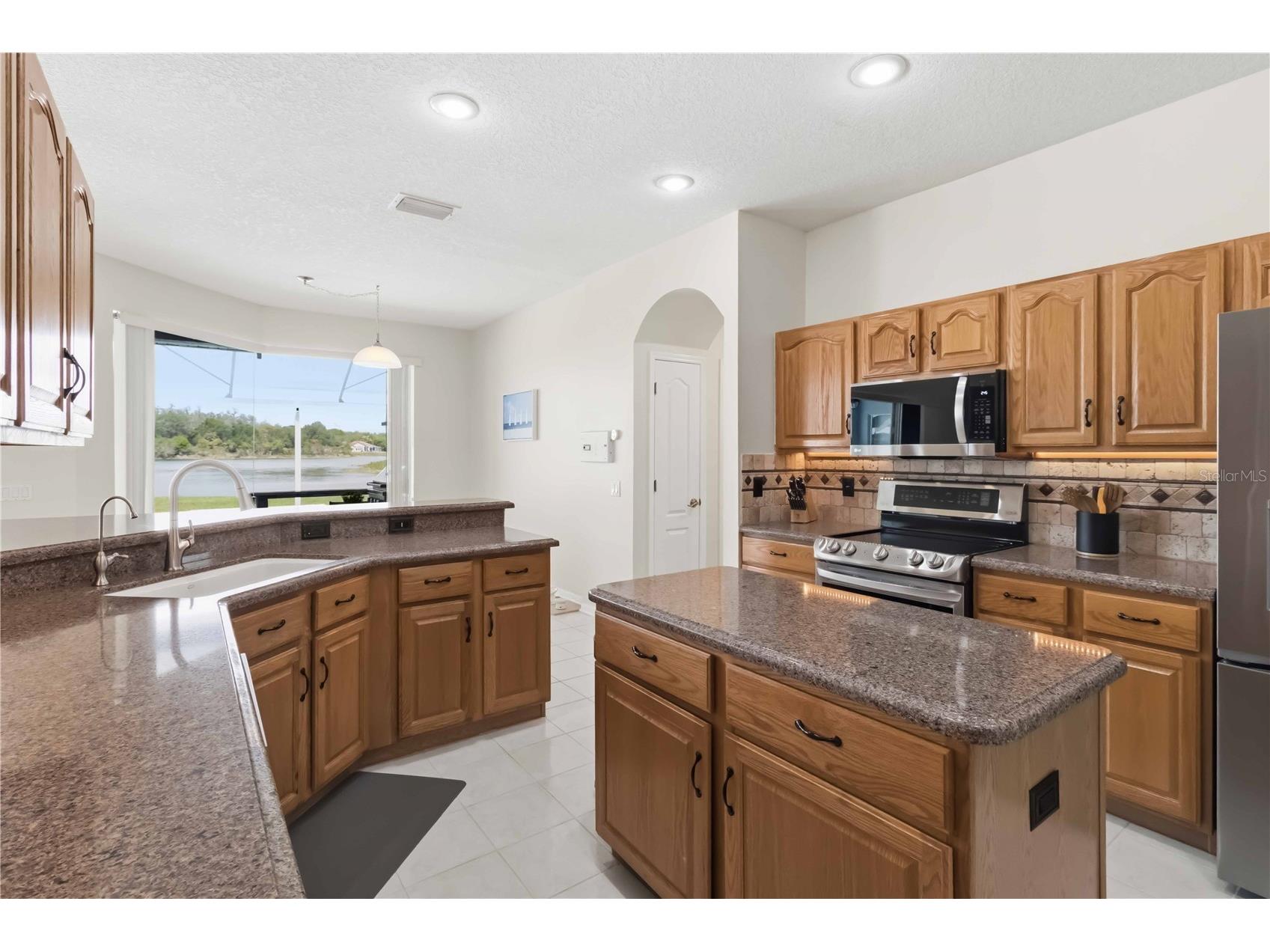 19120 Mandarin Grove Place Tampa FL 33647 TB8494447 image15