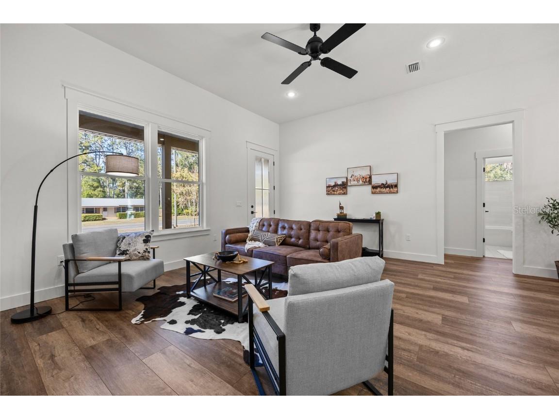 19125 High Springs Main Street High Springs FL 32643 GC535424 image14