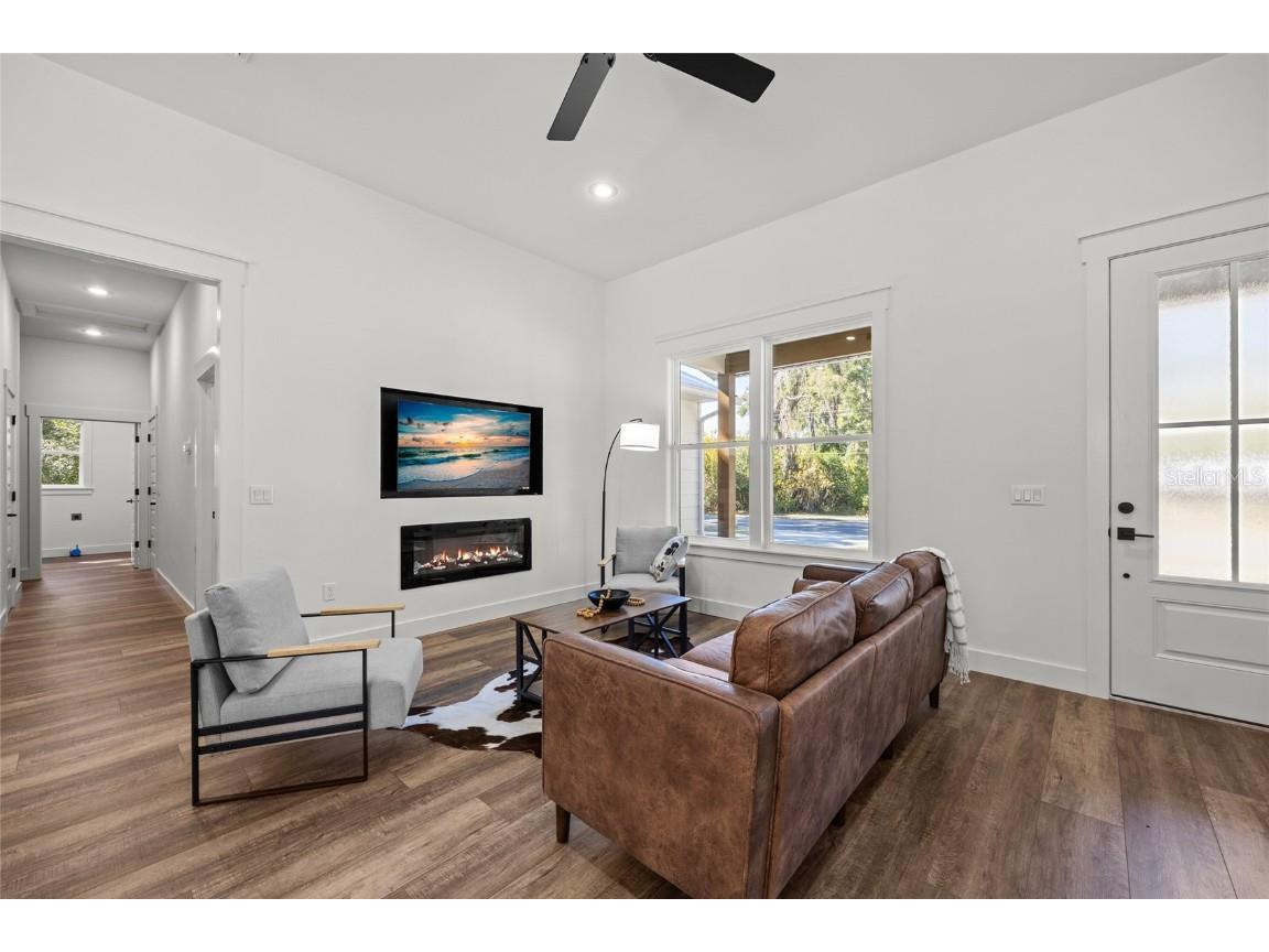 19125 High Springs Main Street High Springs FL 32643 GC535424 image15