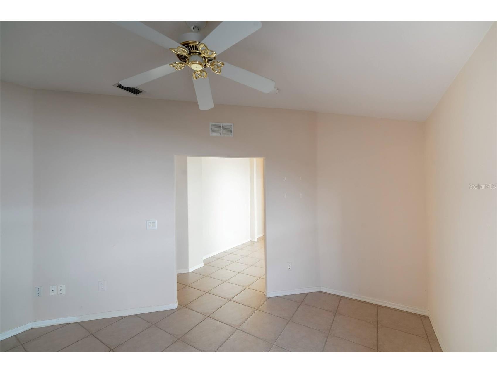 19127 Weymouth Drive Land O Lakes FL 34638 TB8517631 image9