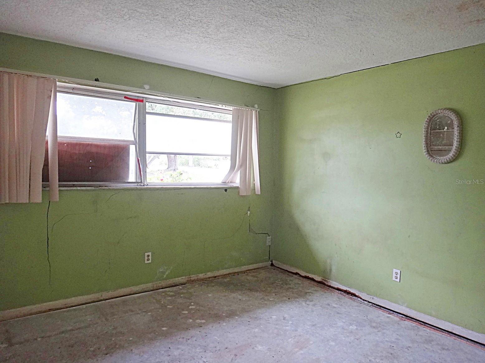 1913 Kings Highway Clearwater FL 33755 TB8516963 image24
