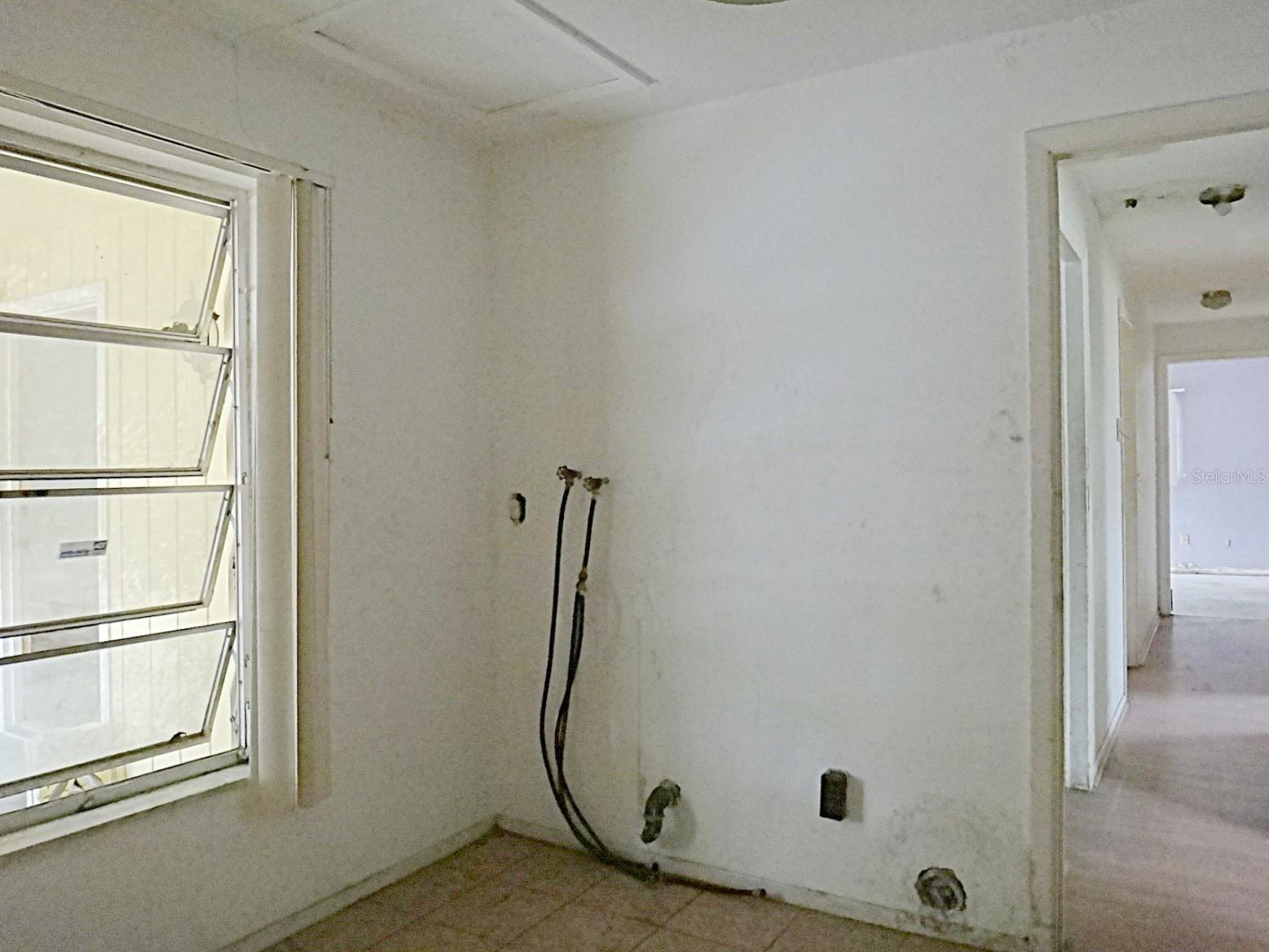 1913 Kings Highway Clearwater FL 33755 TB8516963 image30