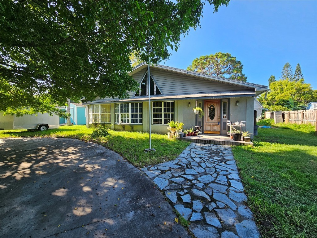 1913 Lakewood Drive Clearwater FL 33763 U8252448 image1