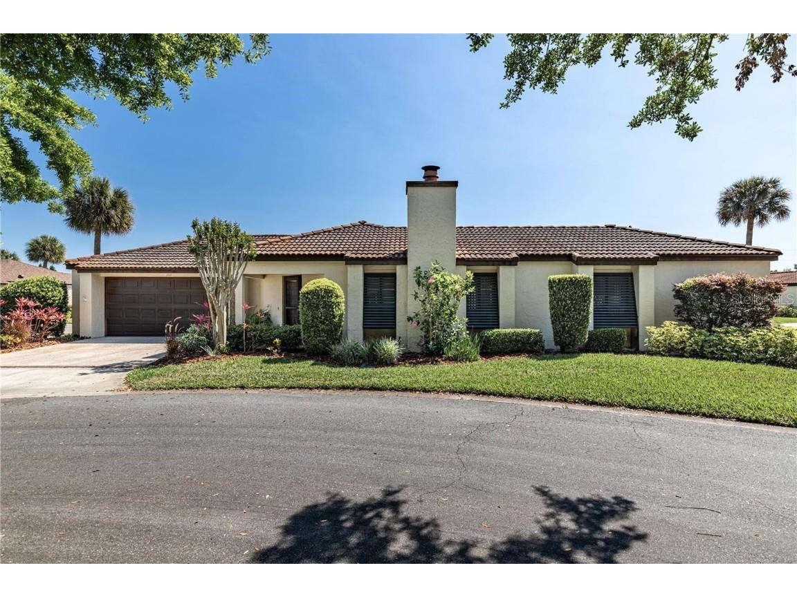 1913 Oak Circle #13B Tavares FL 32778 O6199596 image1