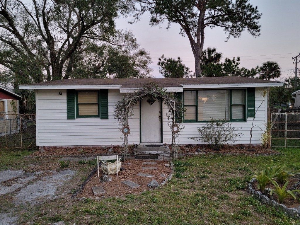 1913 S Summerlin Avenue Sanford FL 32771 O6280000 image1