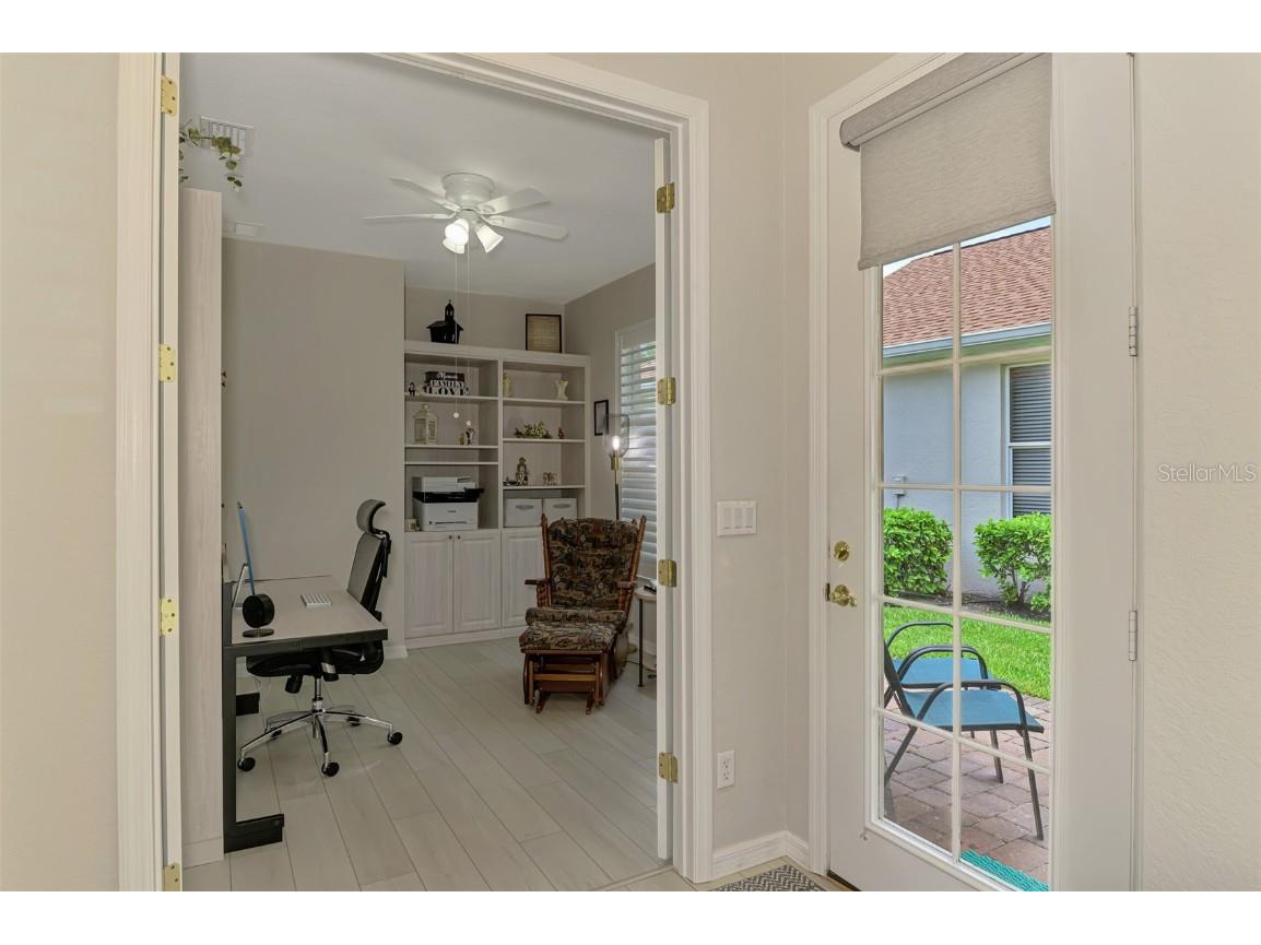 1913 Scarlett Avenue North Port FL 34289 D6143216 image4