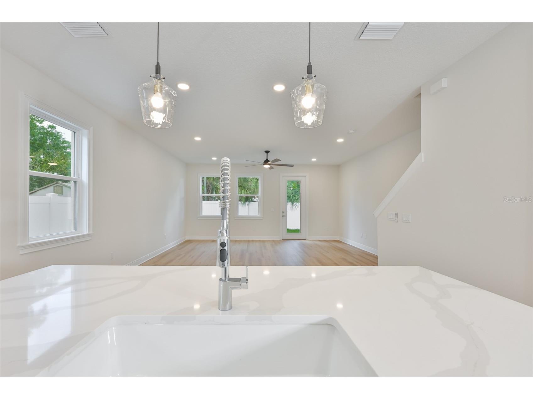 1913 W Beach Street Tampa FL 33607 TB8513673 image10