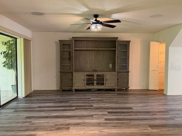 1913 Whispering Way Tarpon Springs FL 34689 W7884933 image5