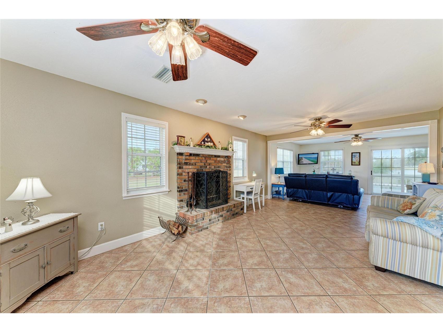 1914 24th Avenue W Palmetto FL 34221 A4678628 image11