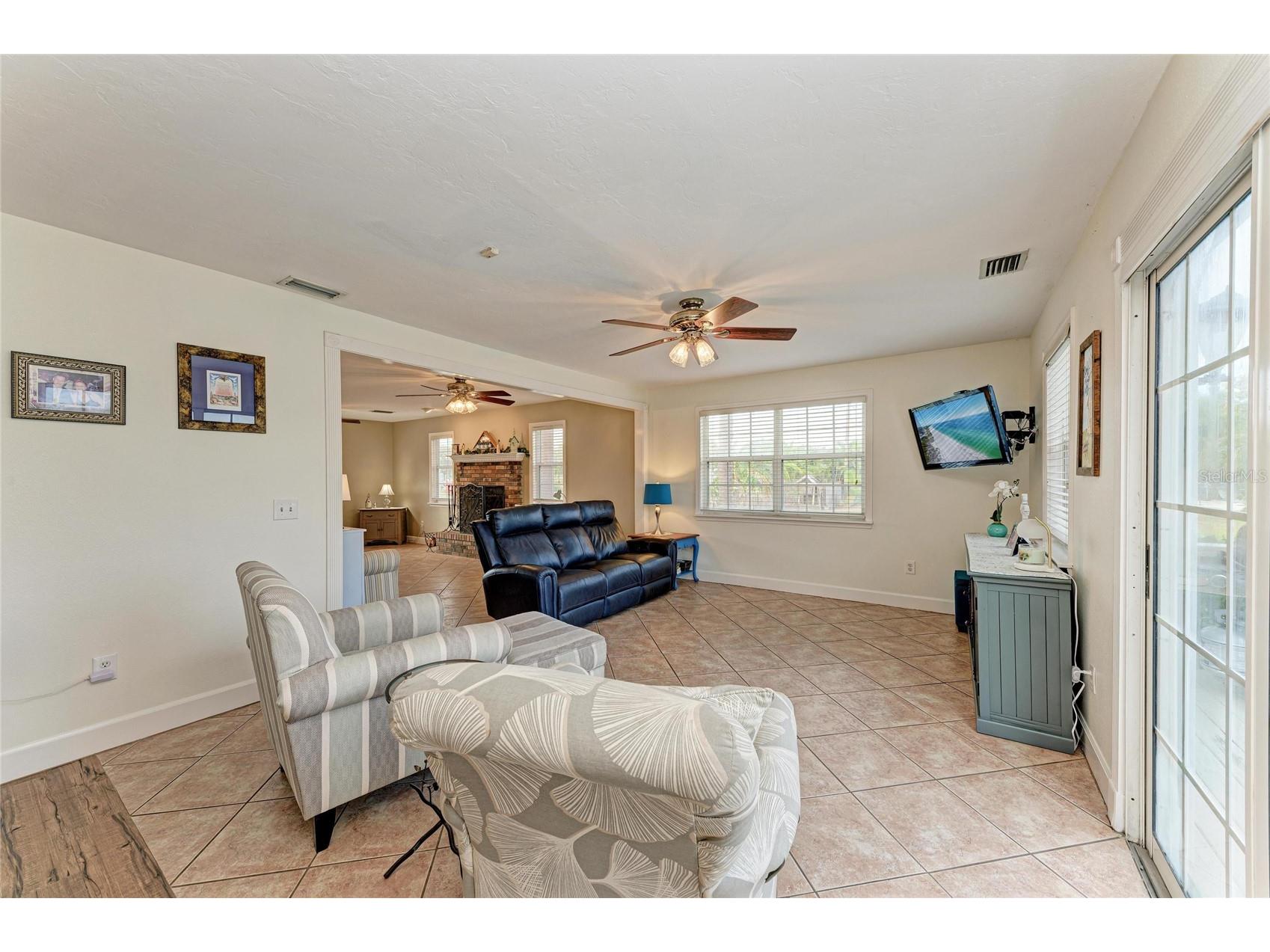 1914 24th Avenue W Palmetto FL 34221 A4678628 image16