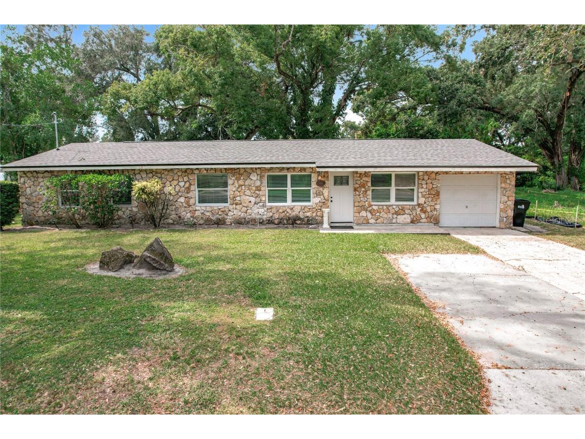 1914 Cloverlawn Avenue Orlando FL 32806 P4932578 image1