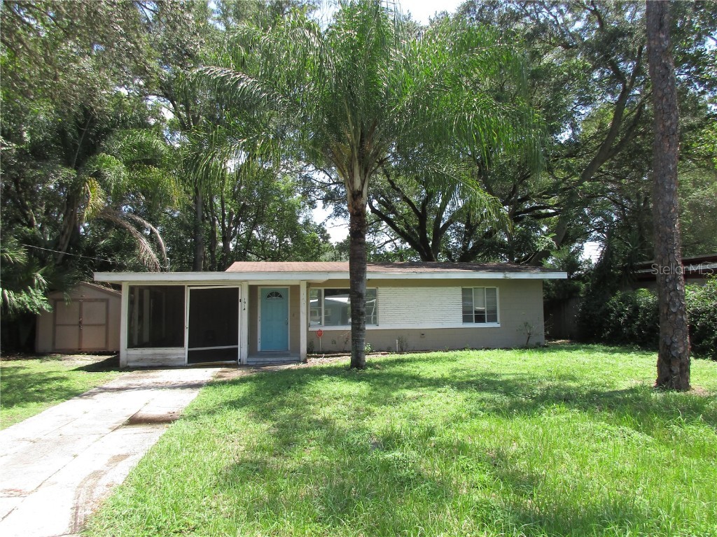 1914 Helms Avenue Leesburg FL 34748 O6127019 image1