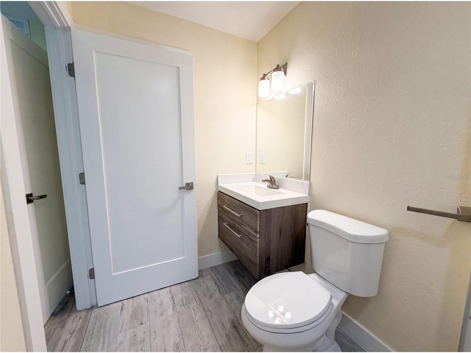 1914 Landau Avenue North Port FL 34288 O6414735 image15
