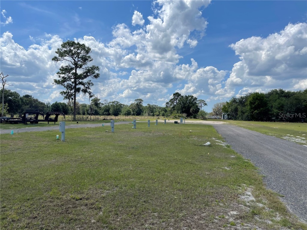 1914 N County Road 470 Lake Panasoffkee FL 33538 G5066909 image1