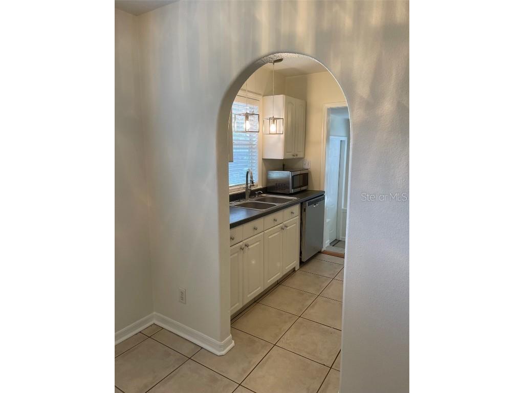 1914 W Aileen Street Tampa FL 33607 - HILLSBOROUGH RIVER TB8374982 image6