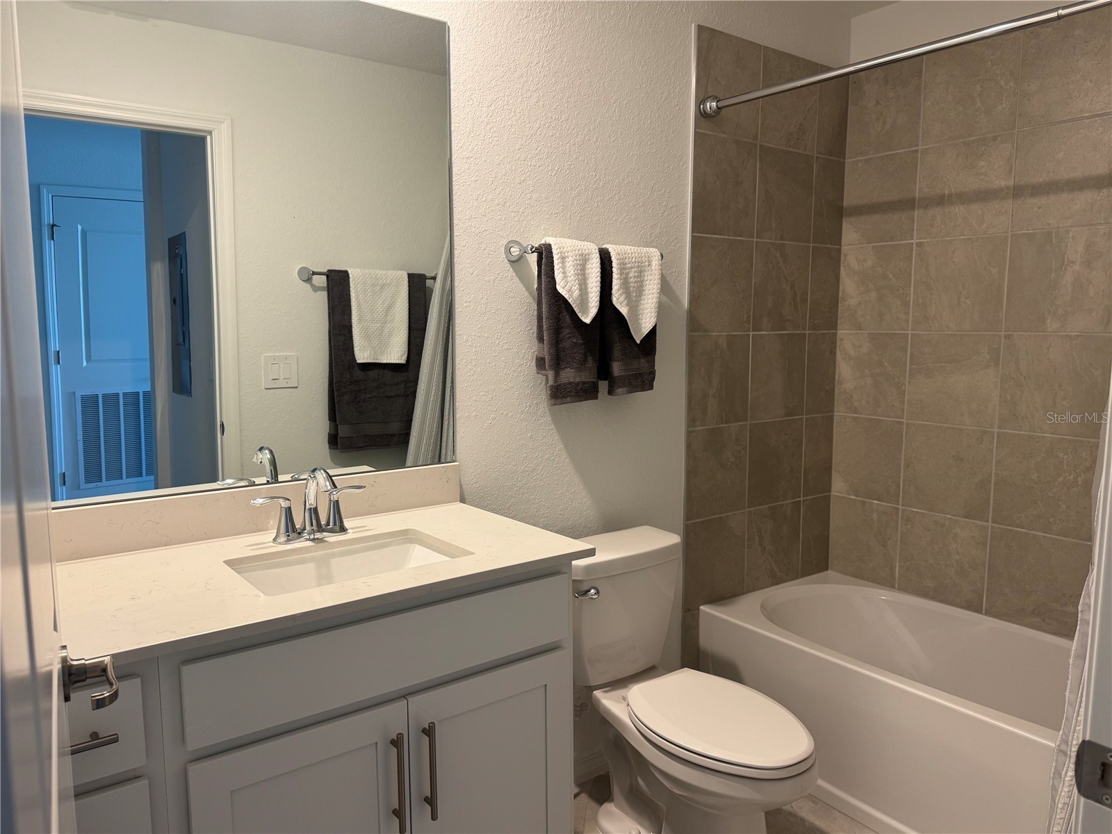19140 Scallop Loop #107 Bradenton FL 34211 N6143914 image11
