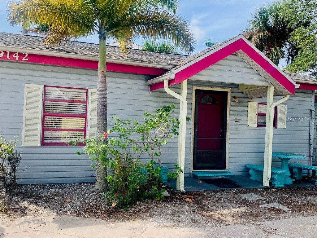 19142 Whispering Pines Drive Indian Shores FL 33785 U8197071 image1