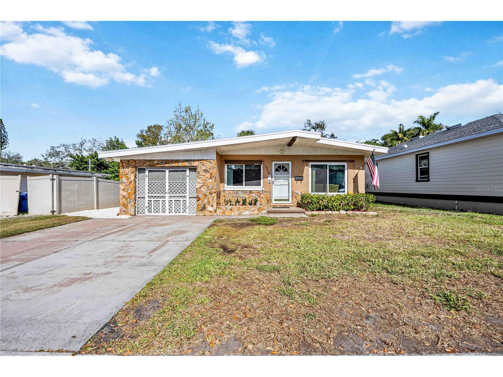 1915 3rd Avenue E Bradenton FL 34208 A4677962 image2