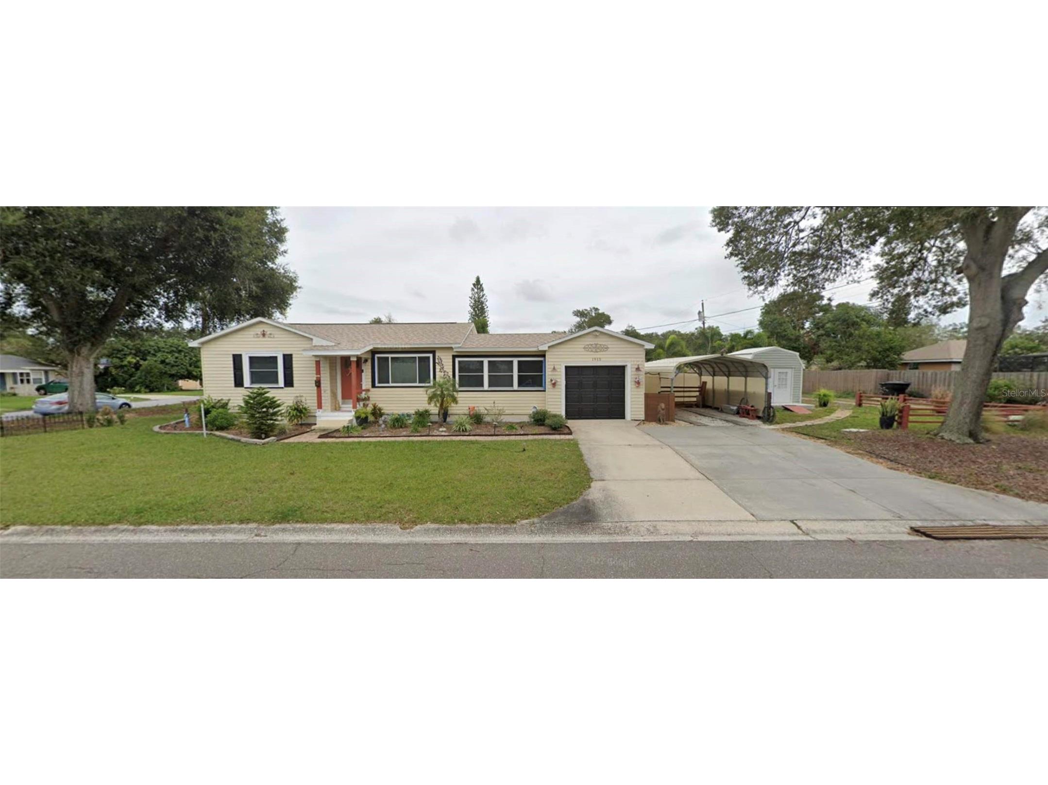 1915 47th Street N Saint Petersburg FL 33713 J967219 image1