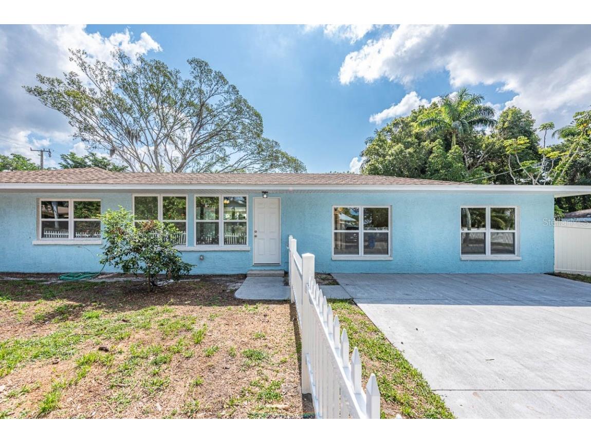 1915 7th Avenue W Bradenton FL 34205 J966175 image1