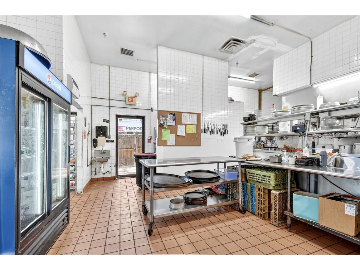 1915 A1a S #ENTIRE BUILDING Saint Augustine FL 32080 GC534545 image28