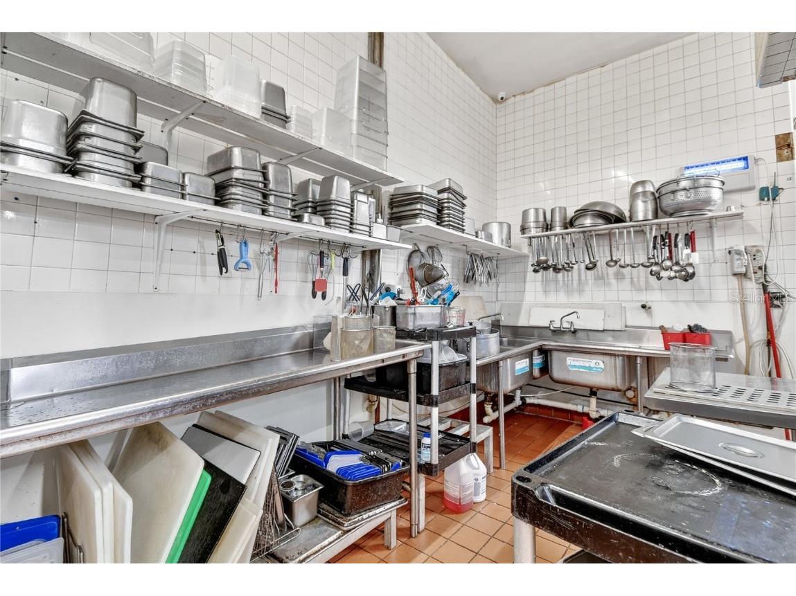 1915 A1a S #ENTIRE BUILDING Saint Augustine FL 32080 GC534545 image36