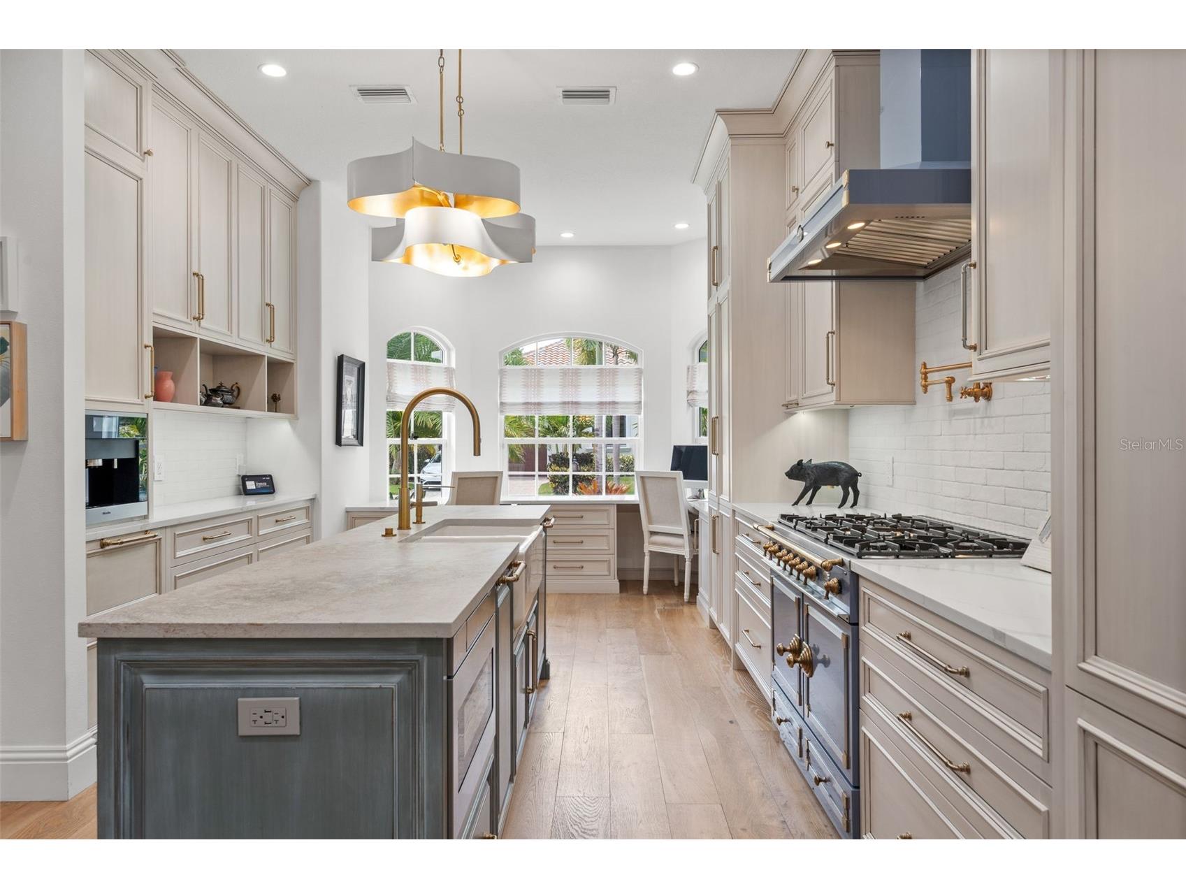 1915 Clematis Street Sarasota FL 34239 A4694616 image12
