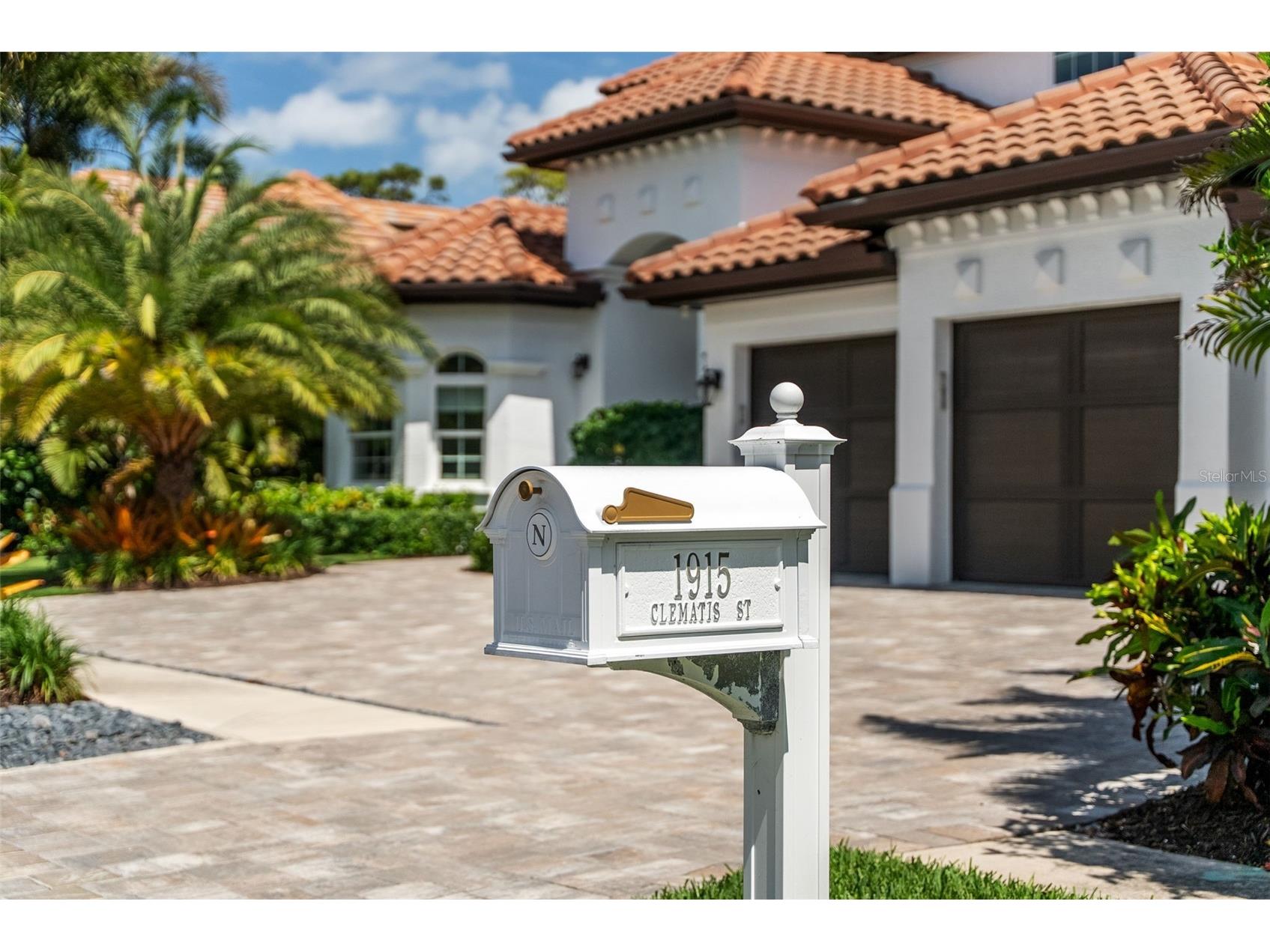 1915 Clematis Street Sarasota FL 34239 A4694616 image2