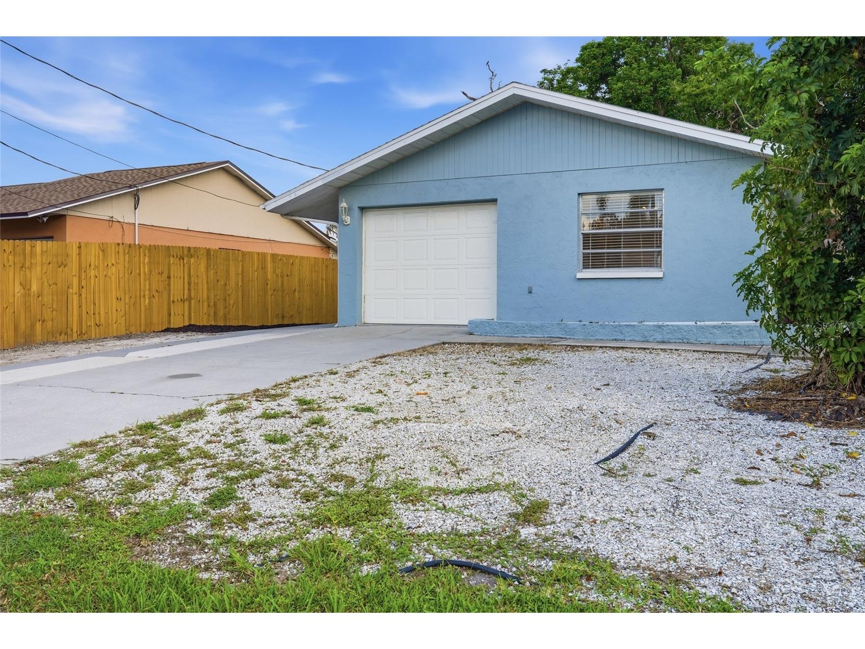 1915 Colleen Street Sarasota FL 34231 A4699301 image1