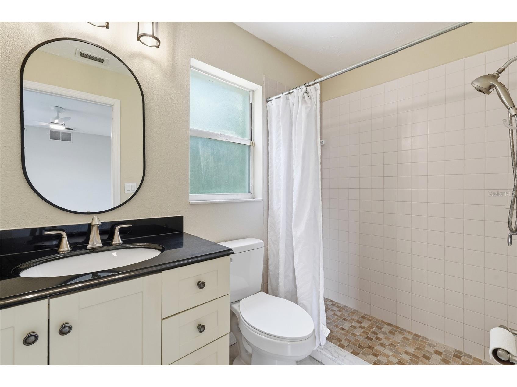1915 Colleen Street Sarasota FL 34231 A4699301 image22