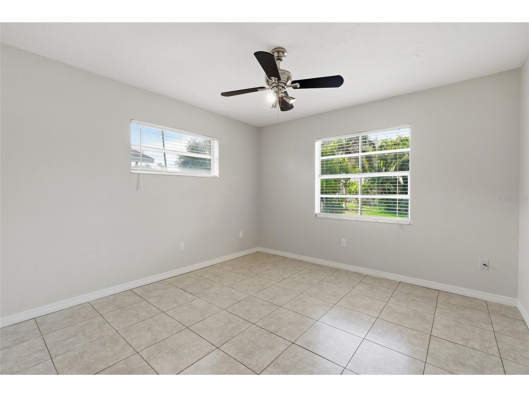 1915 Colleen Street Sarasota FL 34231 A4699301 image28
