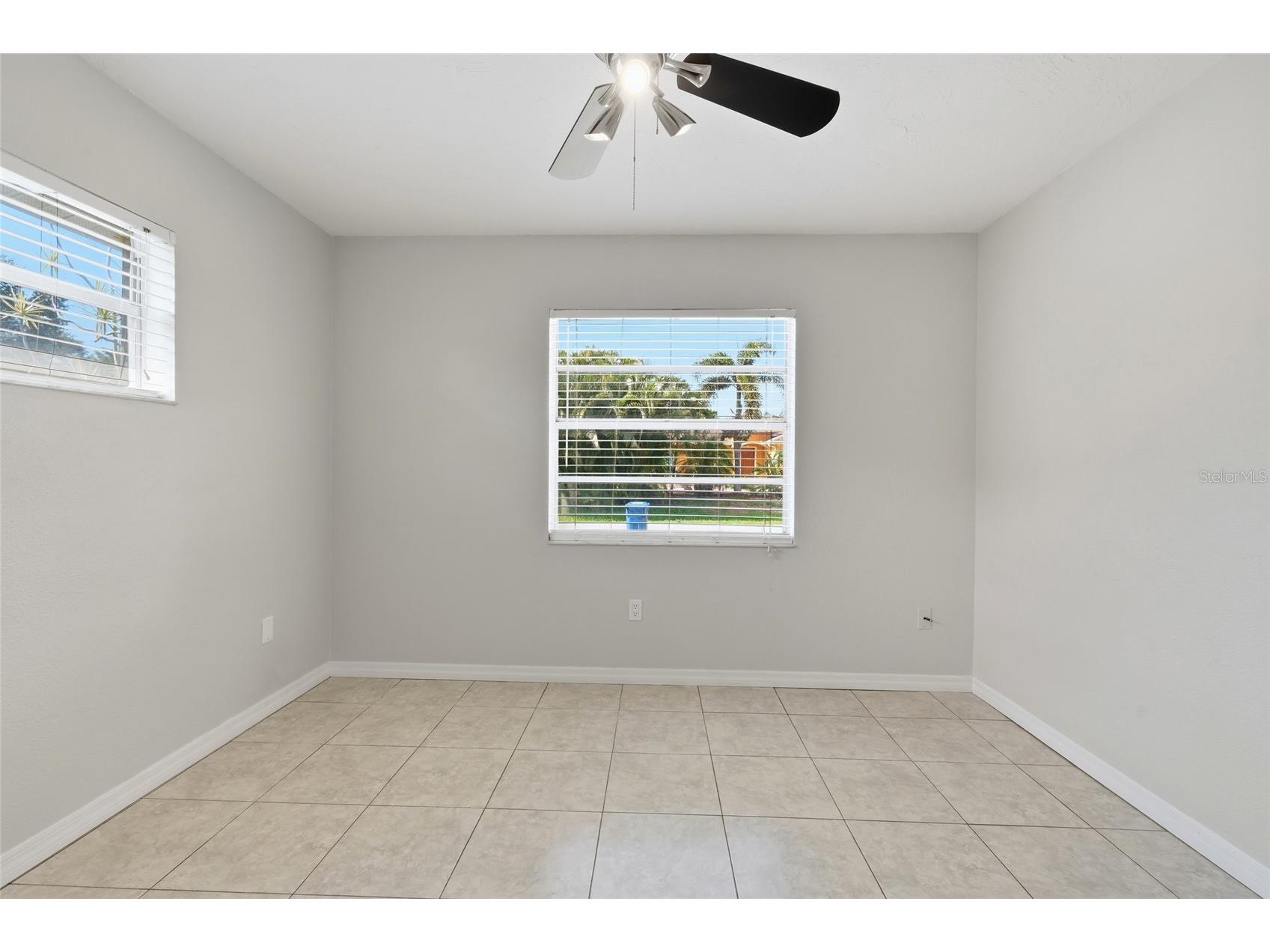 1915 Colleen Street Sarasota FL 34231 A4699301 image30