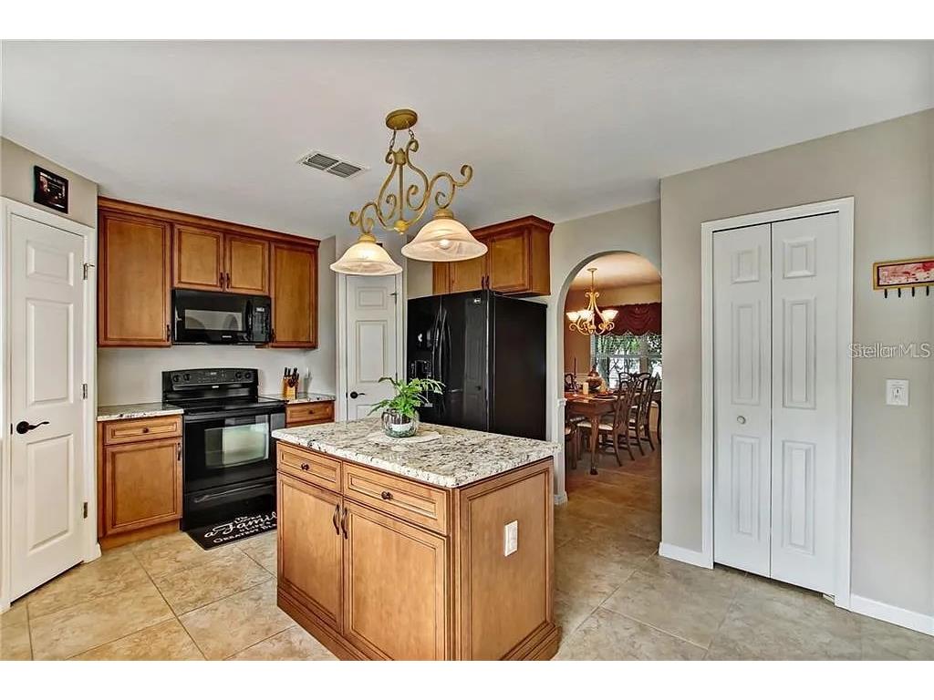 1915 Corner Crest Court Orlando FL 32820 O6401034 image16