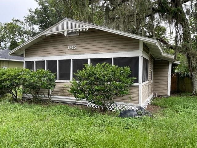 1915 E Ellicott Street Tampa FL 33610 T3463090 image1