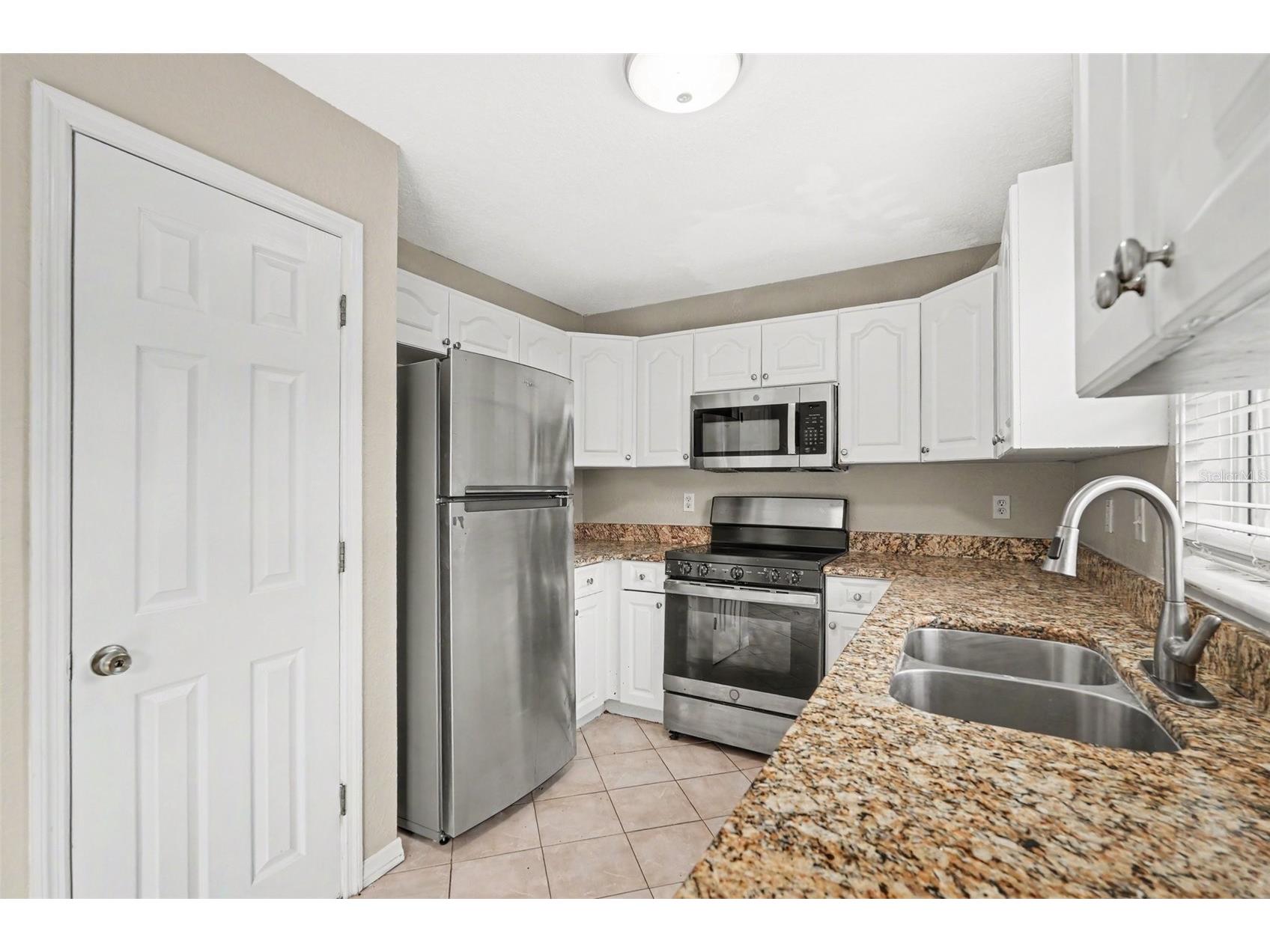 1915 E Mcberry Street Tampa FL 33610 O6411130 image7
