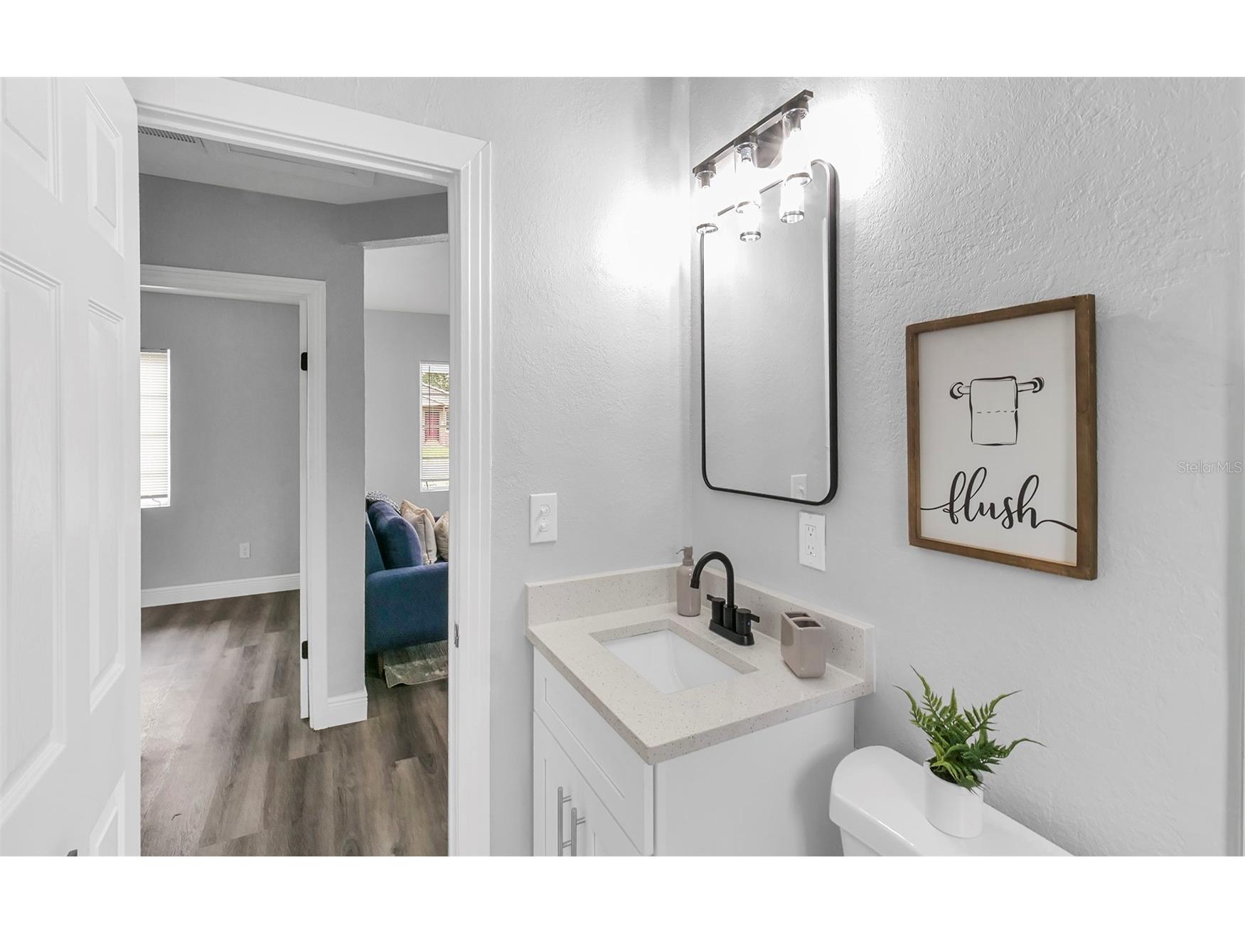 1915 E Powhatan Avenue Tampa FL 33610 TB8462126 image21