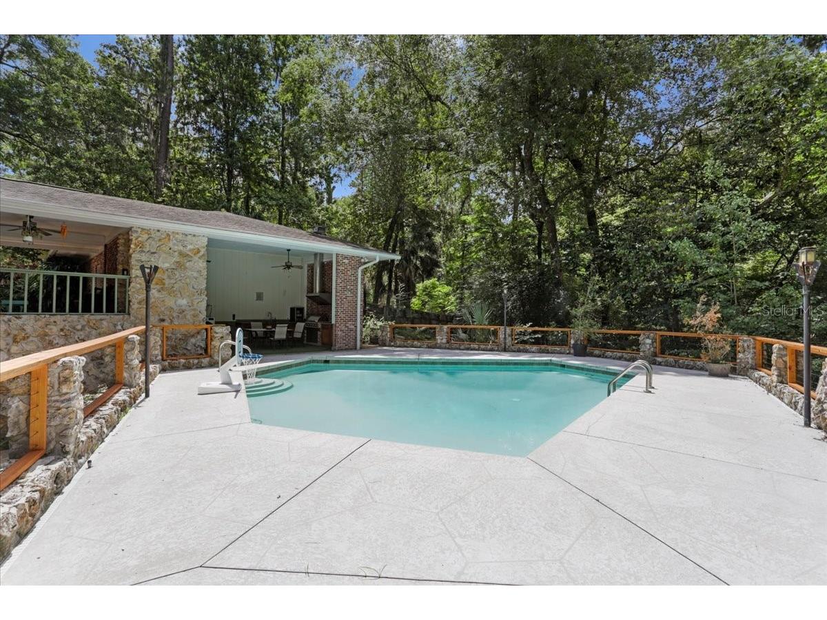 1915 NW 16th Avenue Gainesville FL 32605 GC540569 image33