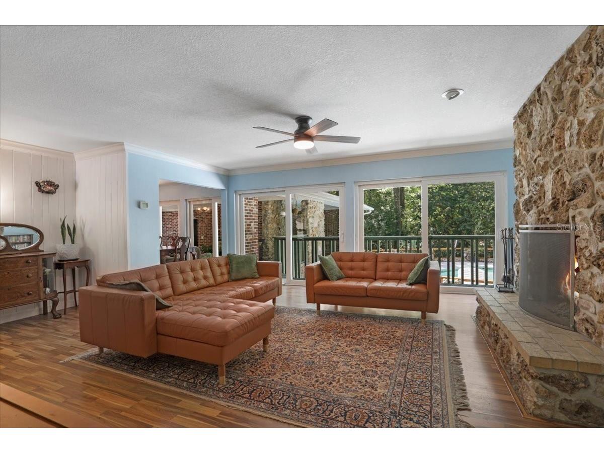 1915 NW 16th Avenue Gainesville FL 32605 GC540569 image6
