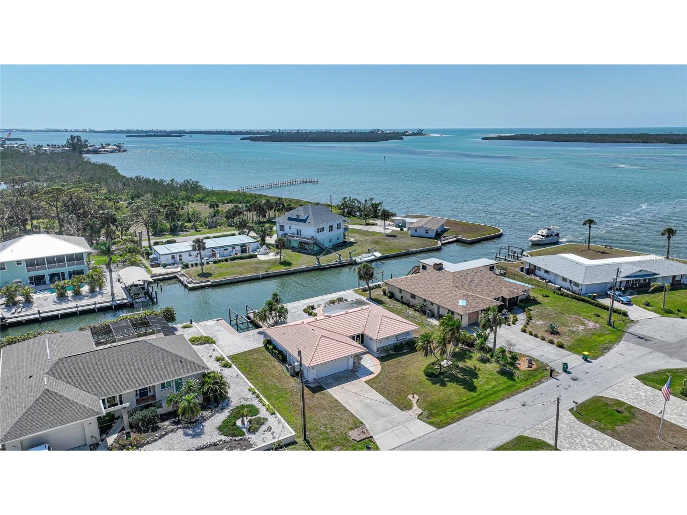 1915 Pennsylvania Avenue Englewood FL 34224 C7472260 image1