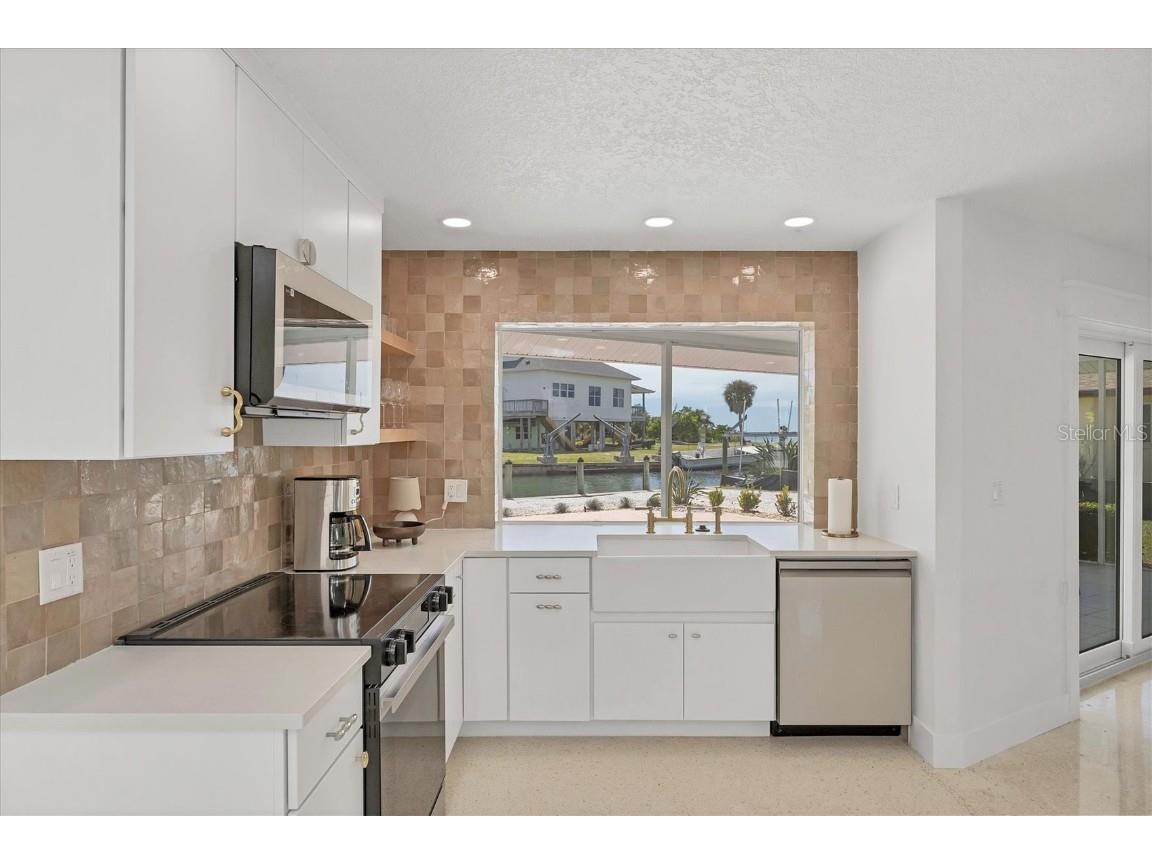 1915 Pennsylvania Avenue Englewood FL 34224 D6143582 image14