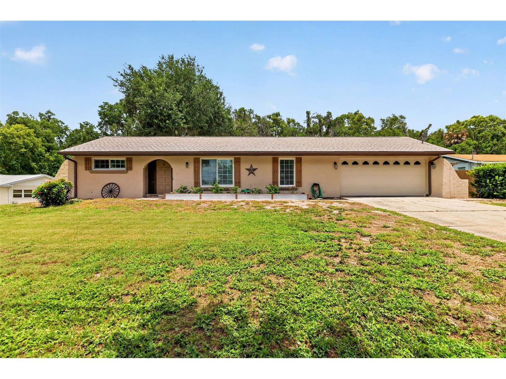 1915 Spring Lake Road Fruitland Park FL 34731 W7886457 image4