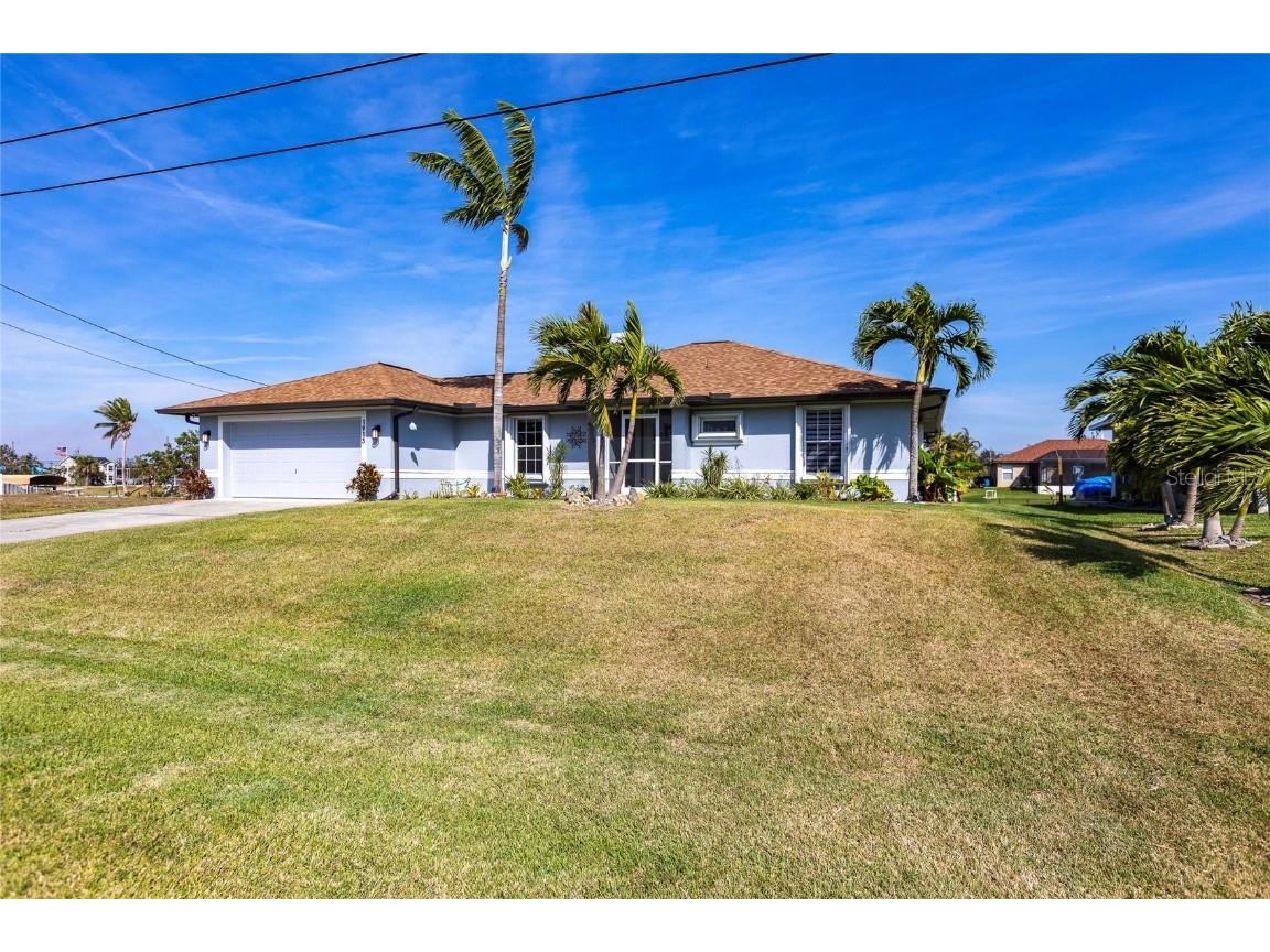 1915 SW 17th Place Cape Coral FL 33991 C7472017 image1