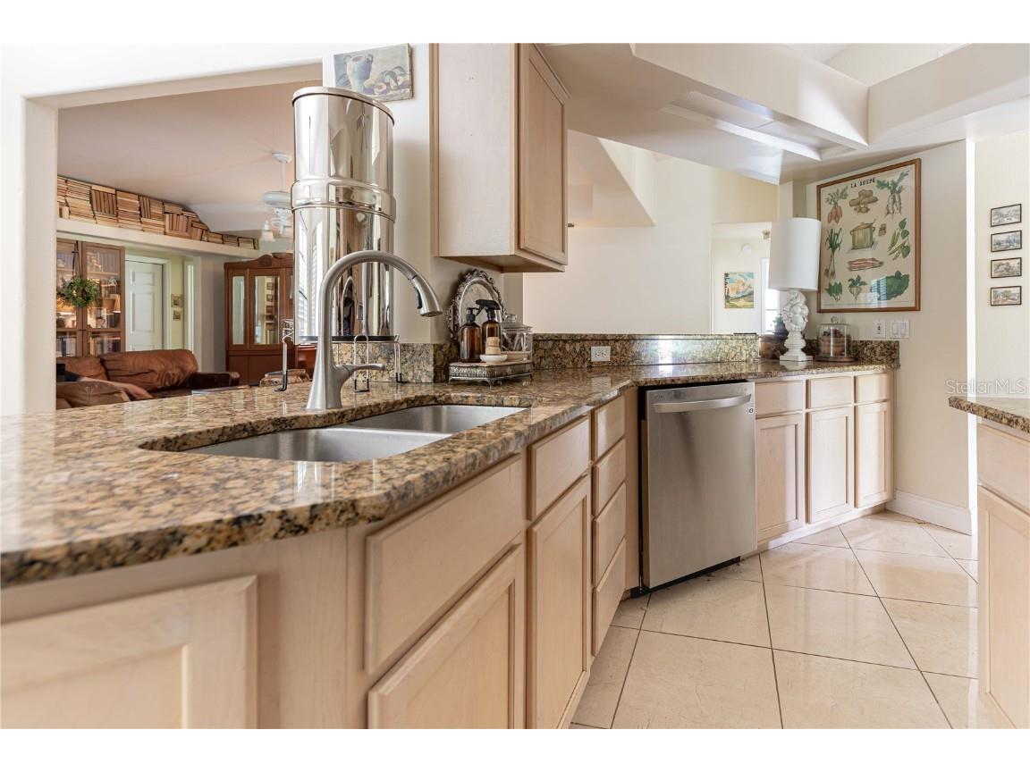 1915 SW 40th Place Ocala FL 34471 OM705255 image14