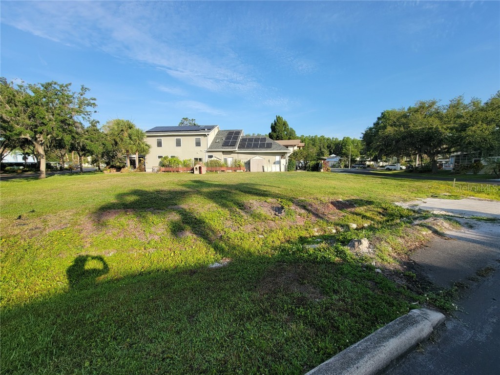 1915 Swanbourne Lane Lutz FL 33558 TB8388141 image2