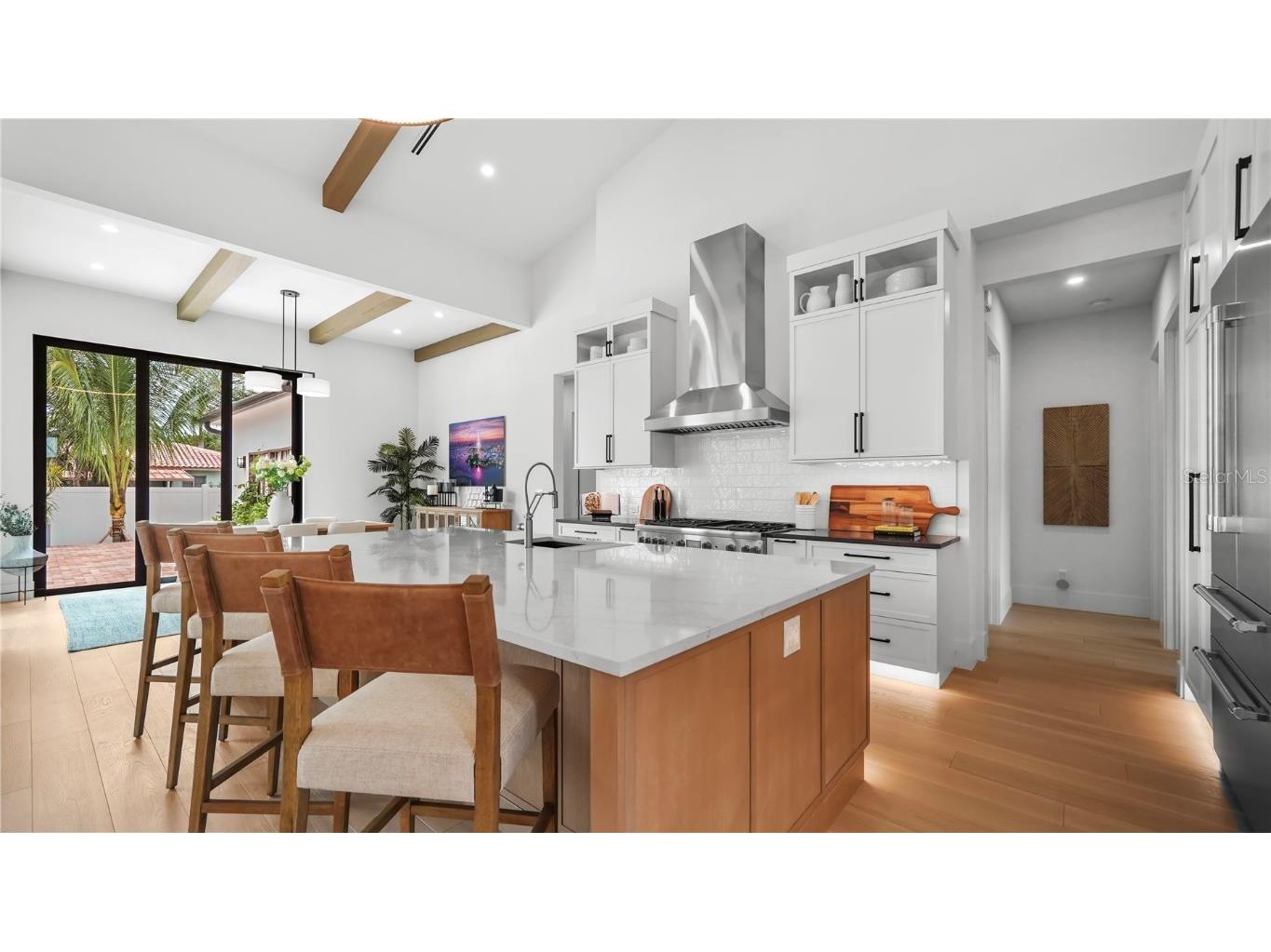 1915 Tulip Drive Sarasota FL 34239 A4673707 image11