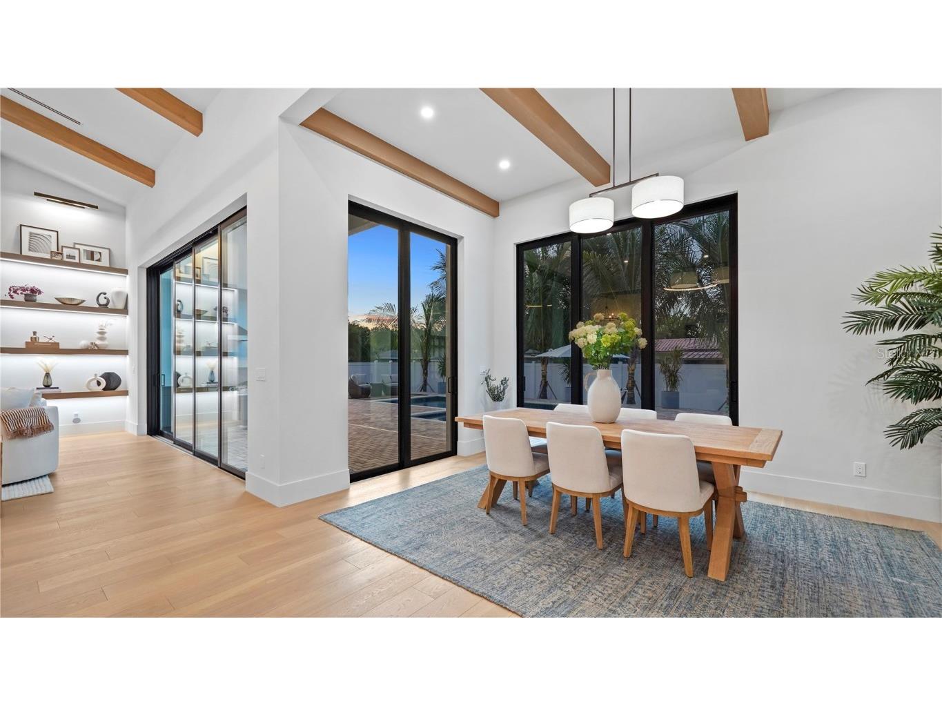 1915 Tulip Drive Sarasota FL 34239 A4673707 image14