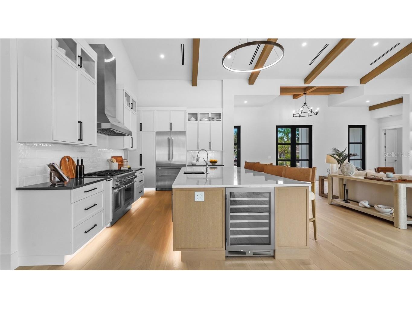 1915 Tulip Drive Sarasota FL 34239 A4673707 image19