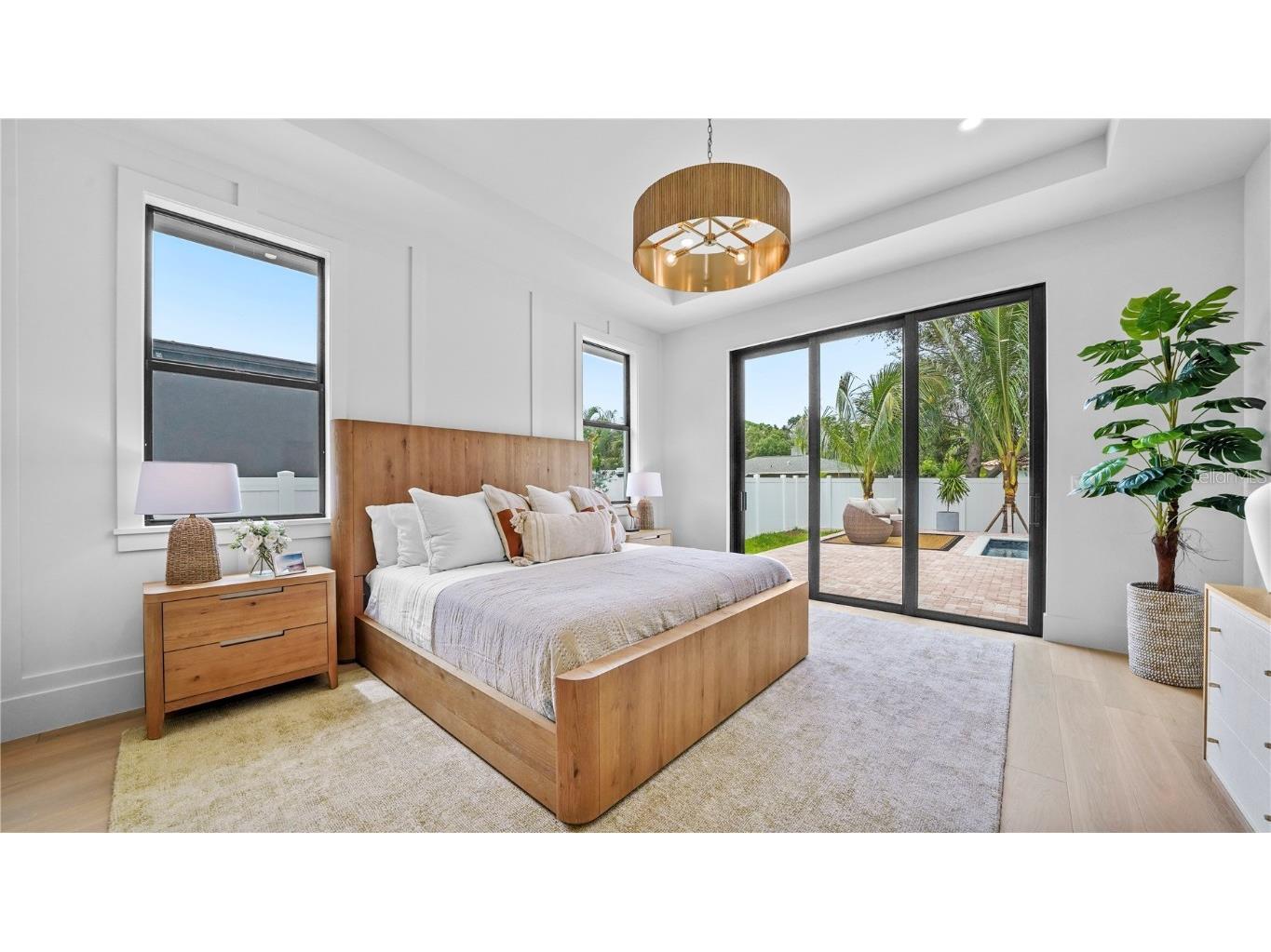 1915 Tulip Drive Sarasota FL 34239 A4673707 image27