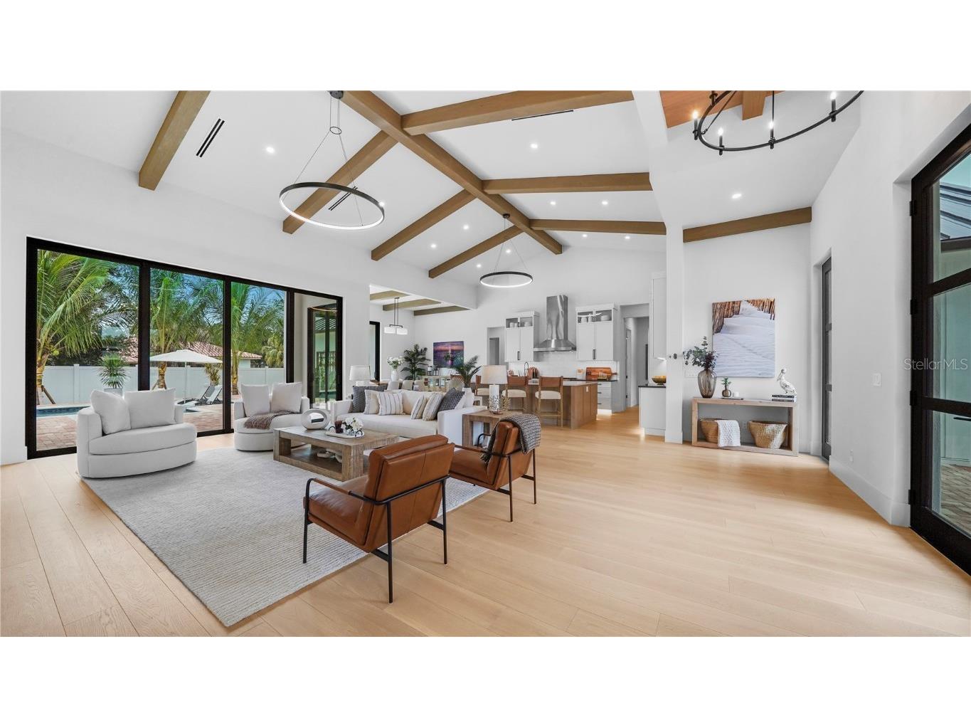 1915 Tulip Drive Sarasota FL 34239 A4673707 image4