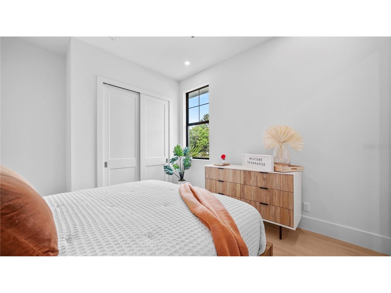 1915 Tulip Drive Sarasota FL 34239 A4673707 image41